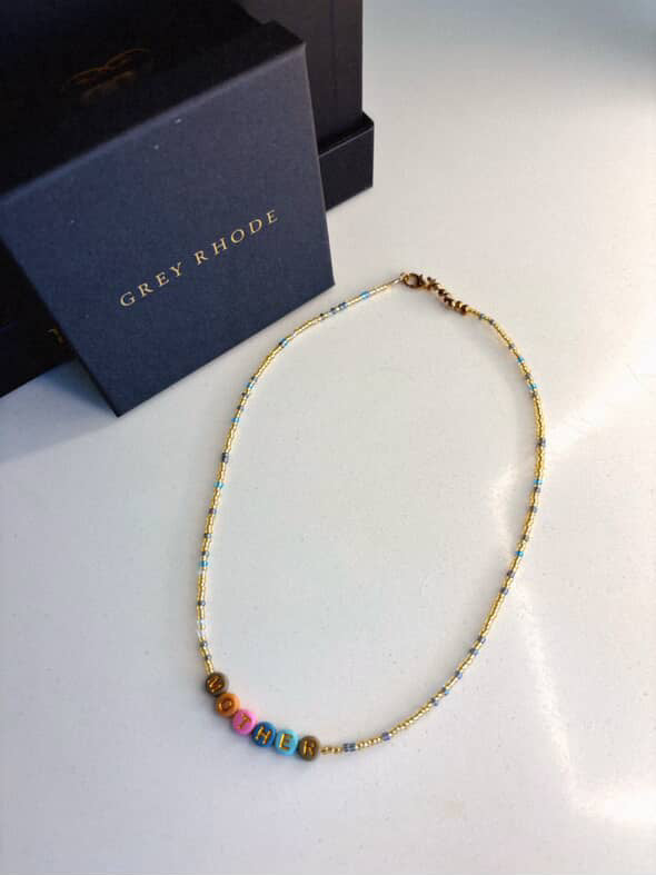 Summer Mother (She‘s Golden) Necklace
