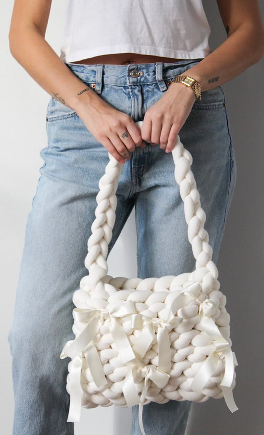 The Chunky Cotton Bow Bag in Ivory