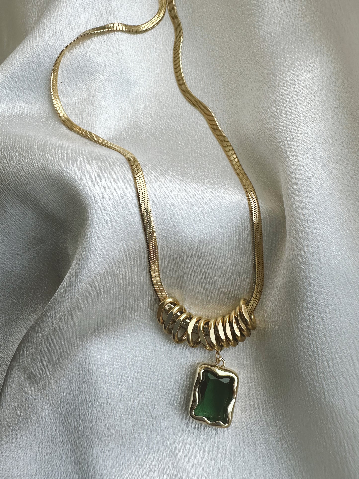 The Jackson Hole Emerald 18K Gold Necklace